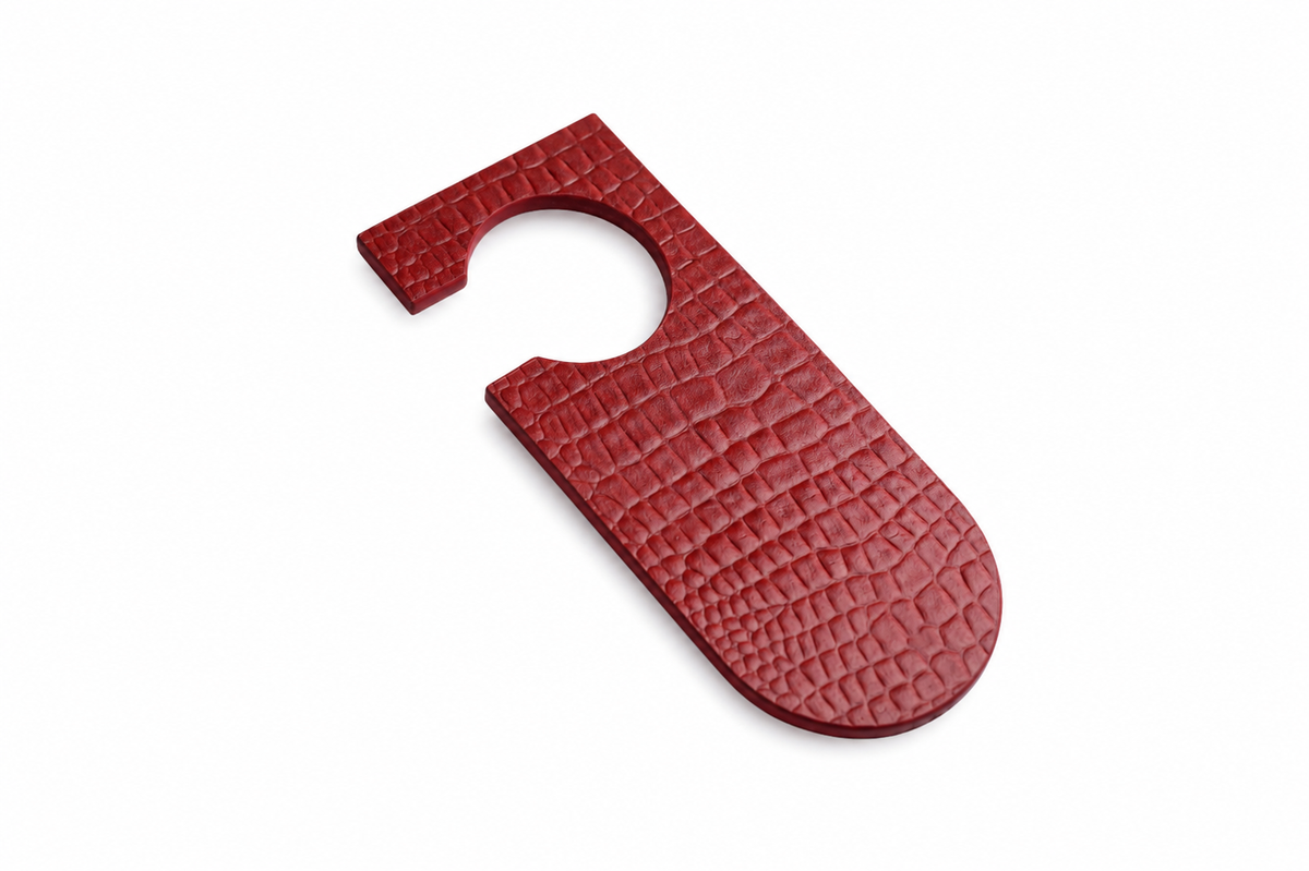 Rounded Door Hanger in ORVA plant-based material – view 1