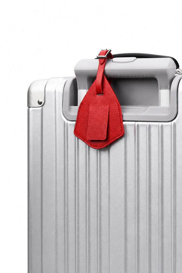 Teardrop Luggage Tag in ORVA plant-based material – view 1